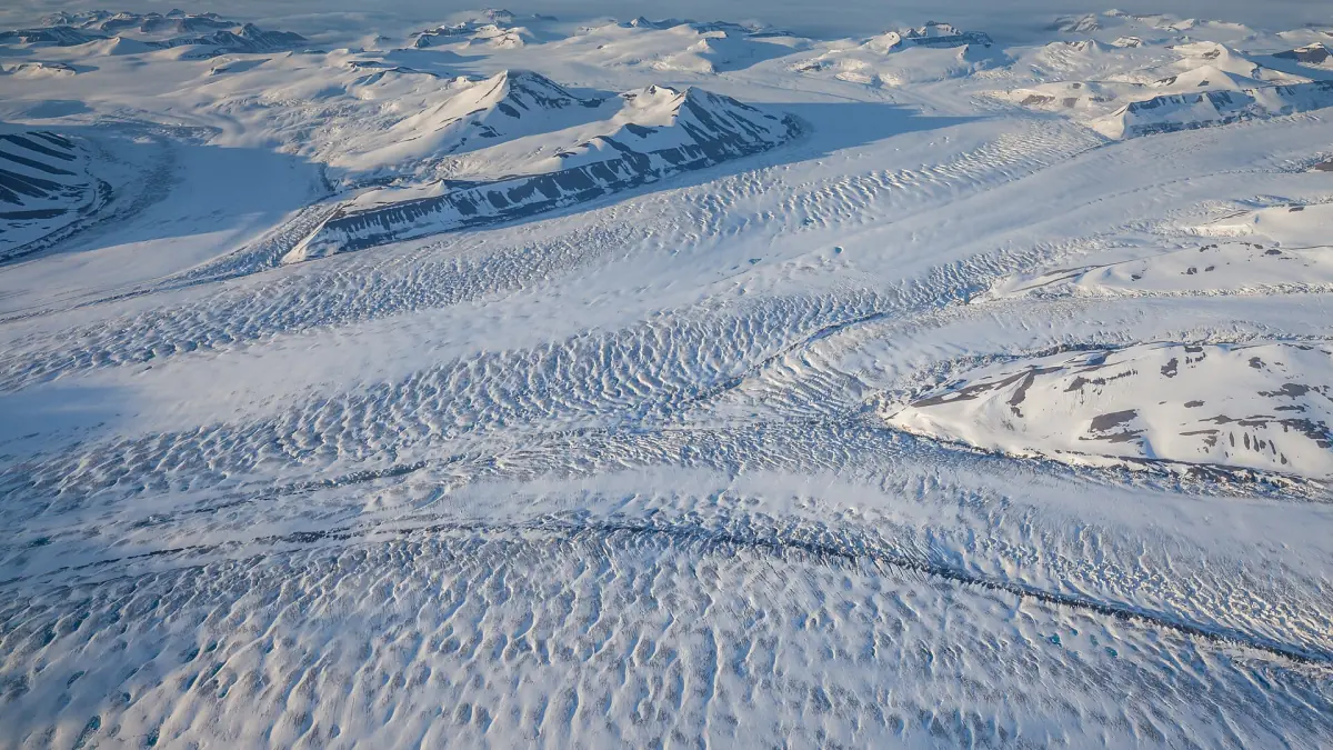 Der Nathorstbreen unter der Mitternachtssonne