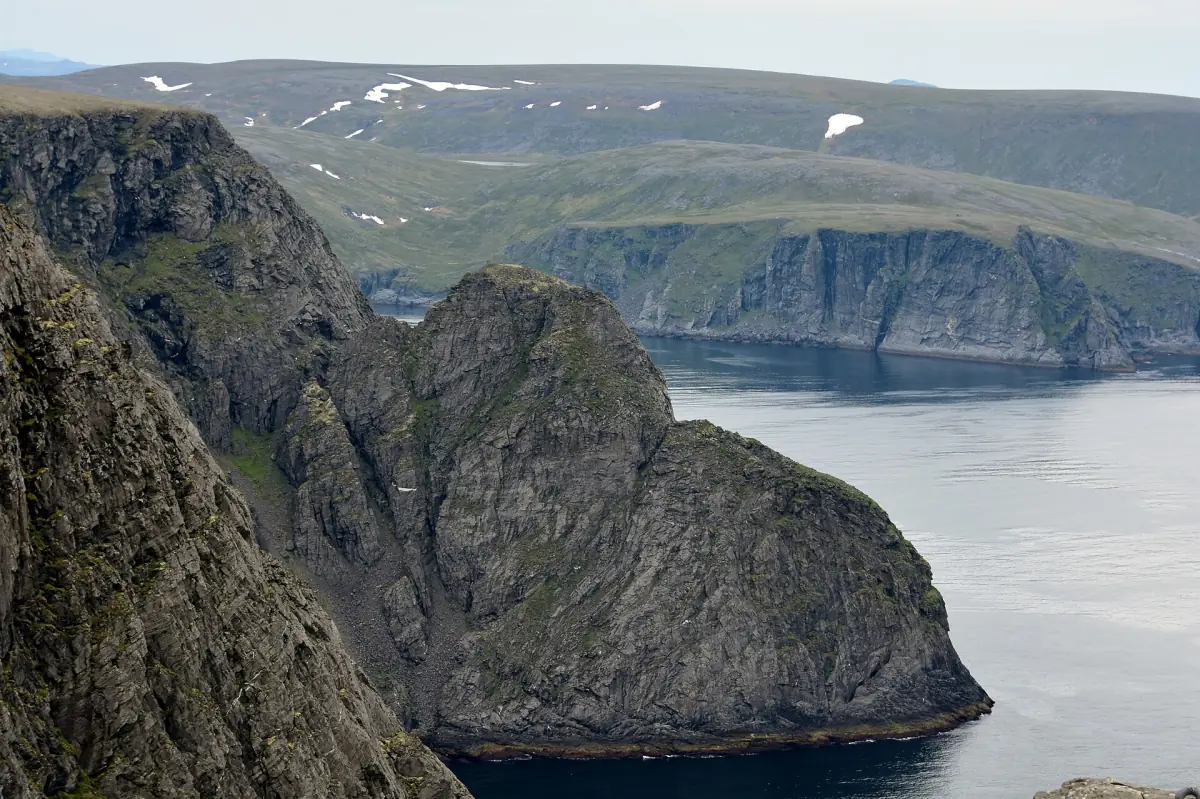 The steep cliffs of the North Cape plateau
